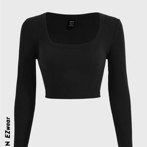 cute black cropped size small longsleeve